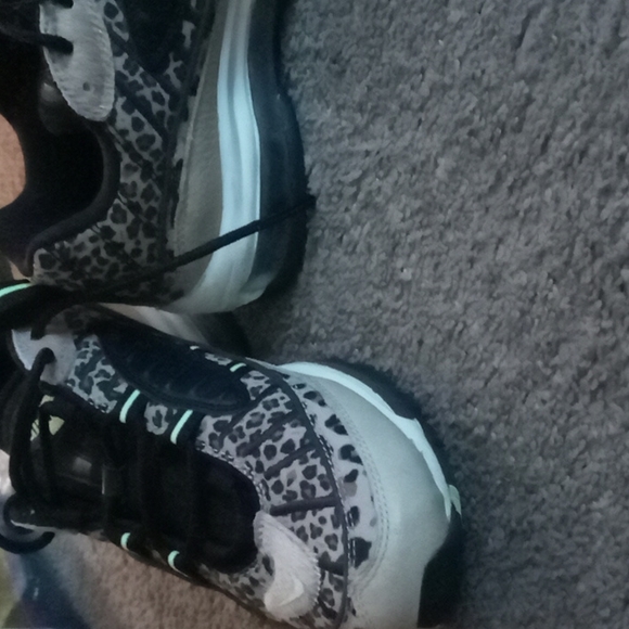 Airmax - Picture 2 of 9